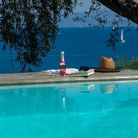 Paxosblue Comfort Private Pool, Sea View 아파트 *